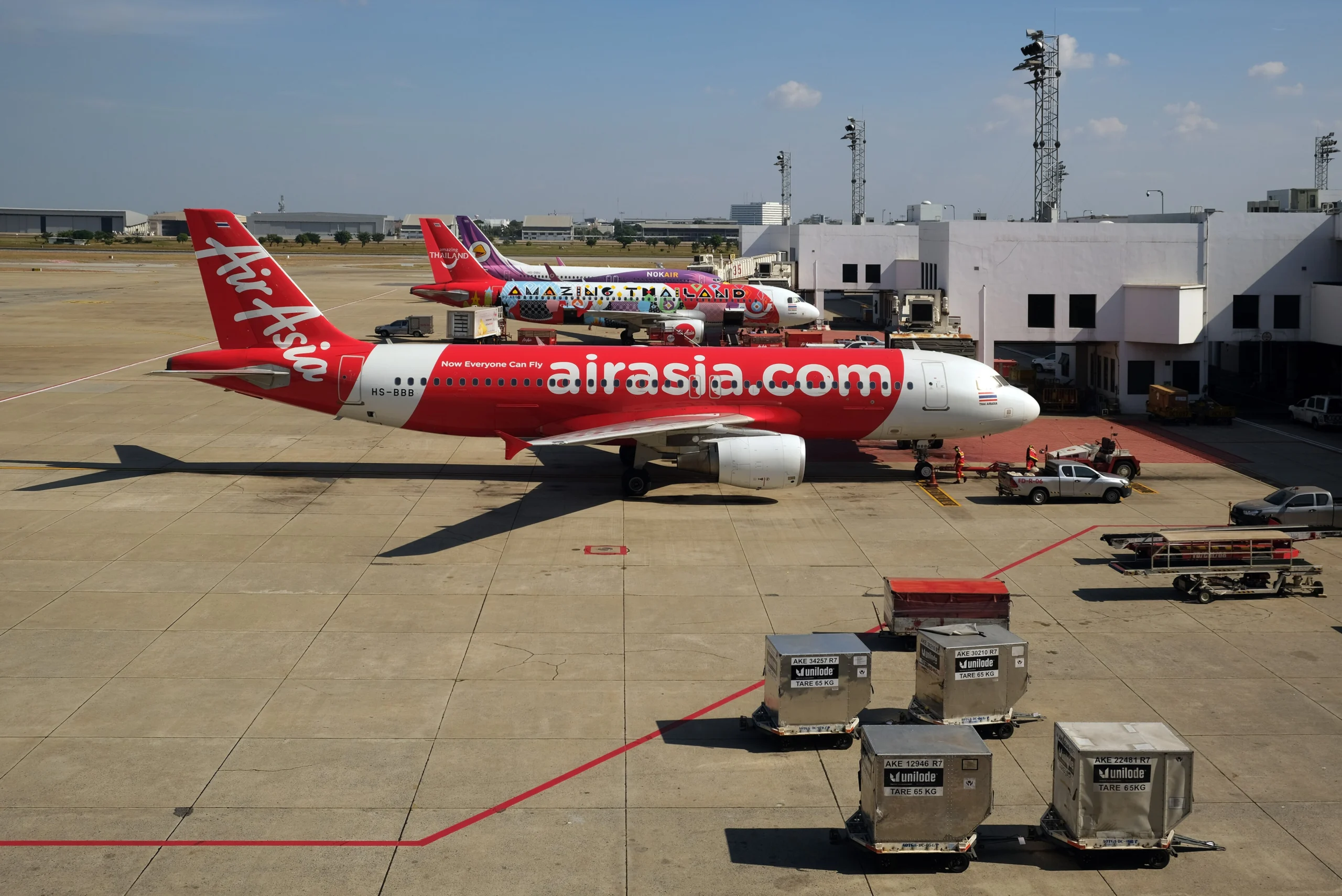 AirAsia at Don Mueang — the 90-minute answer to Bangkok-Phuket