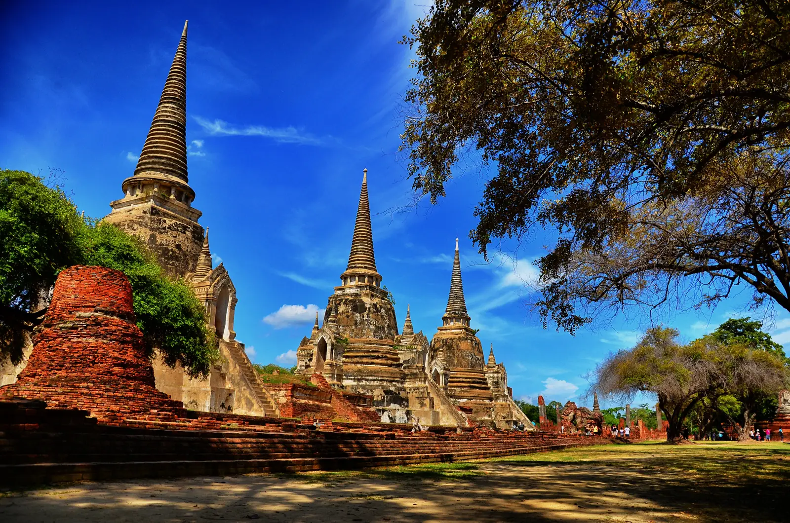 The three bell-shaped chedis of Wat Phra Si Sanphet in Ayutthaya Historical Park