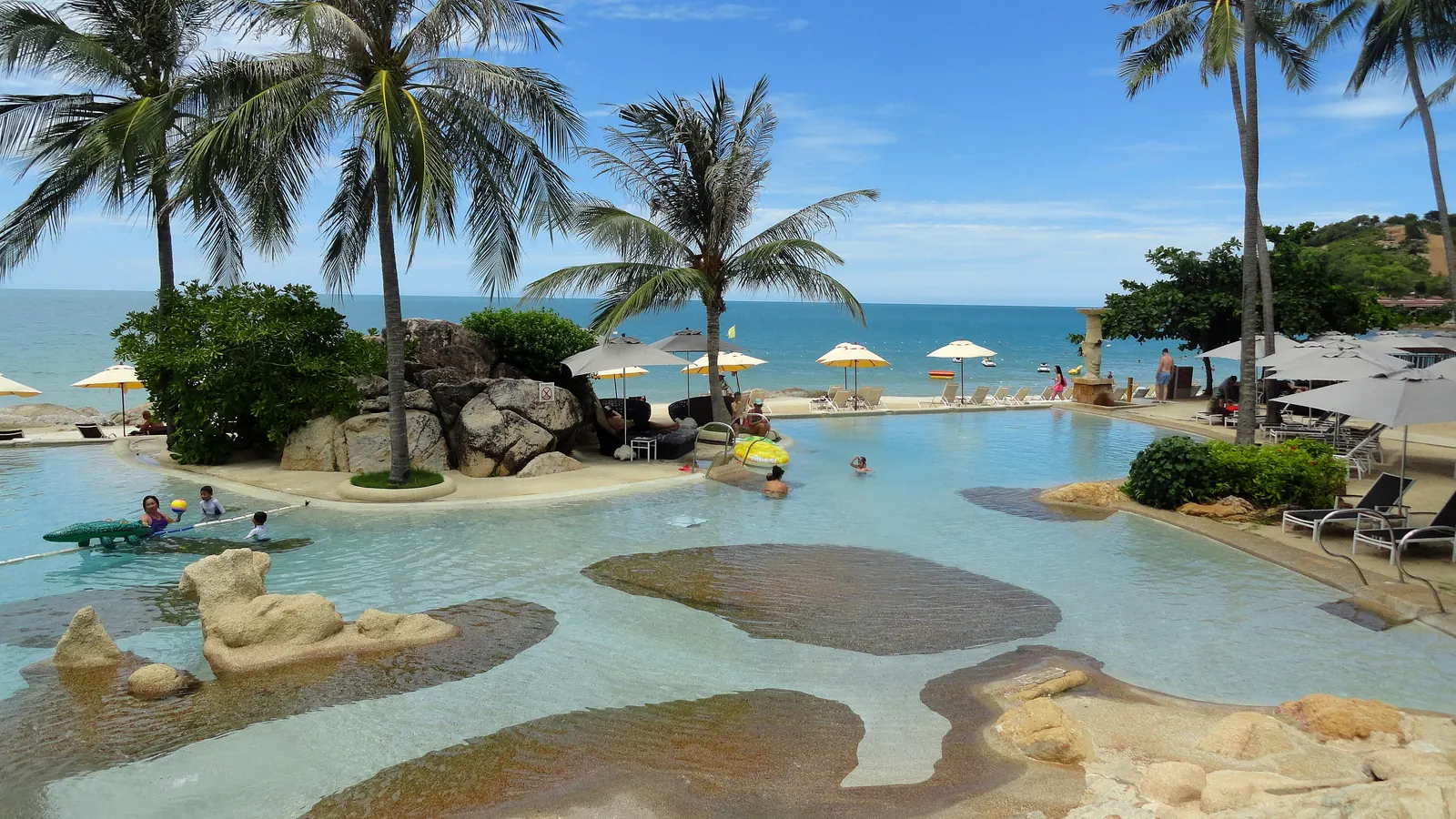 Chaweng Noi beach on Koh Samui, the quieter southern end of Chaweng