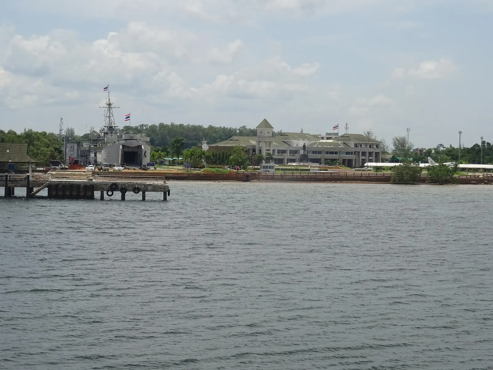 Passenger ferry to Koh Lanta leaving Krabi pier, the high-season sea route for getting to Koh Lanta