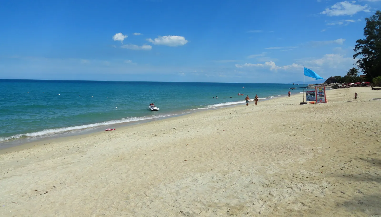 Lamai beach on Koh Samui, a short walk from the Sunday night market