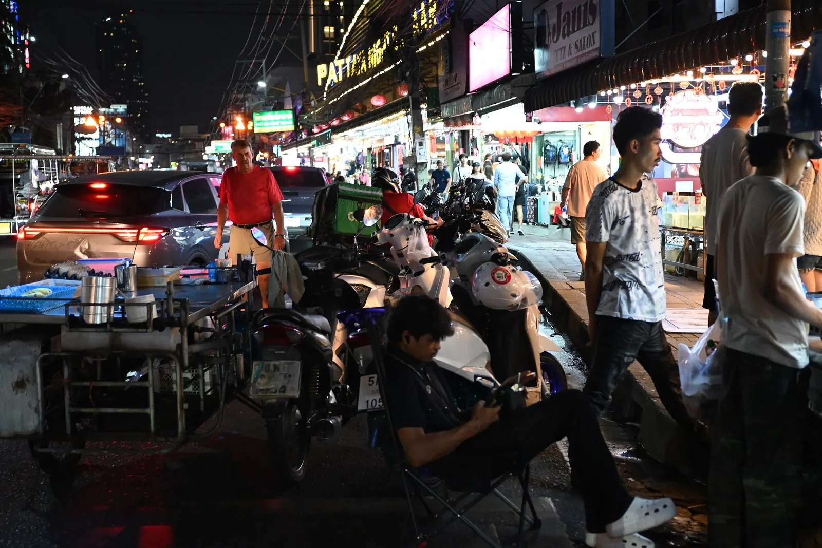 Pattaya Night Markets 2026: Thepprasit, Jomtien and the Skips